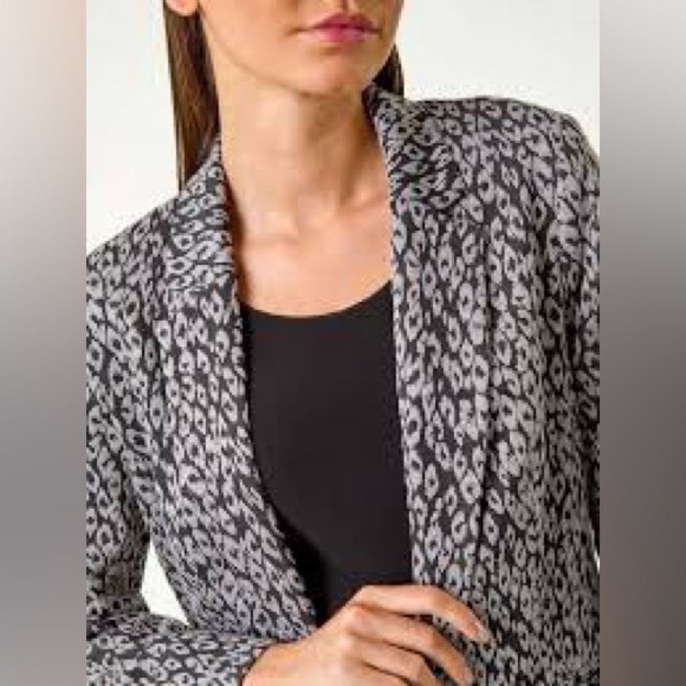 NWT obey blazer size 8/medium black and gray floral type pattern